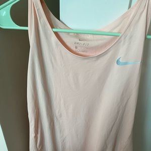 Nike dry fit tank